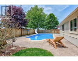 194 Station Road, Perth South, ON N0K1X0 Photo 35