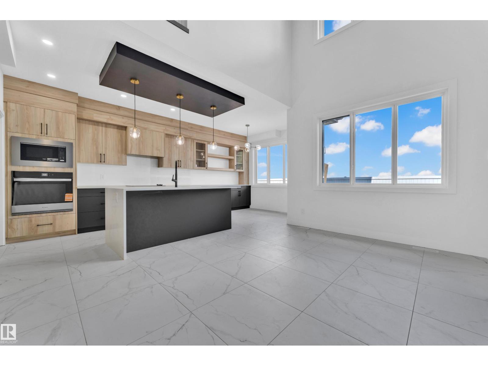 4409 35 STREET - 18