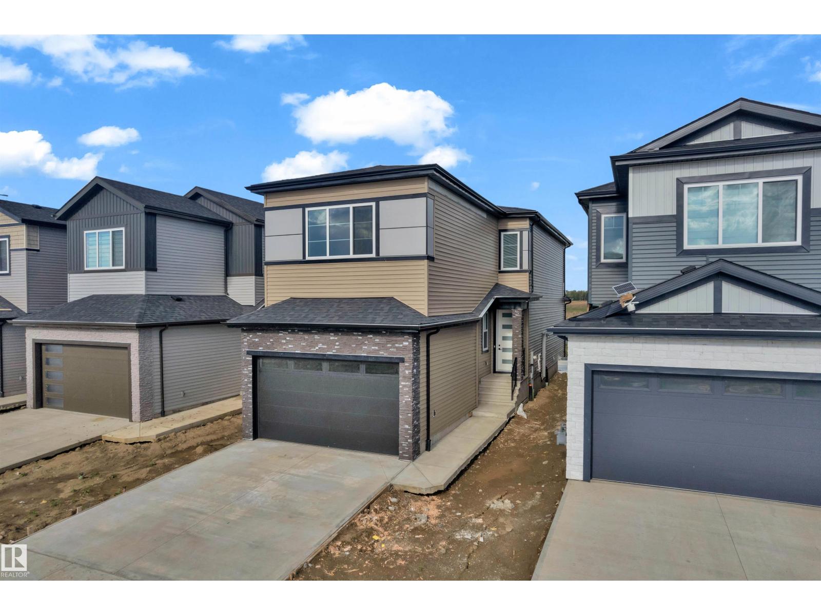 4409 35 STREET - 2