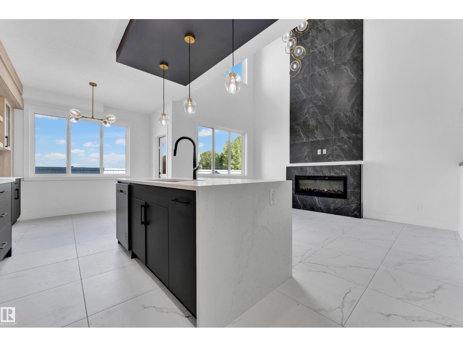 4409 35 STREET - 26