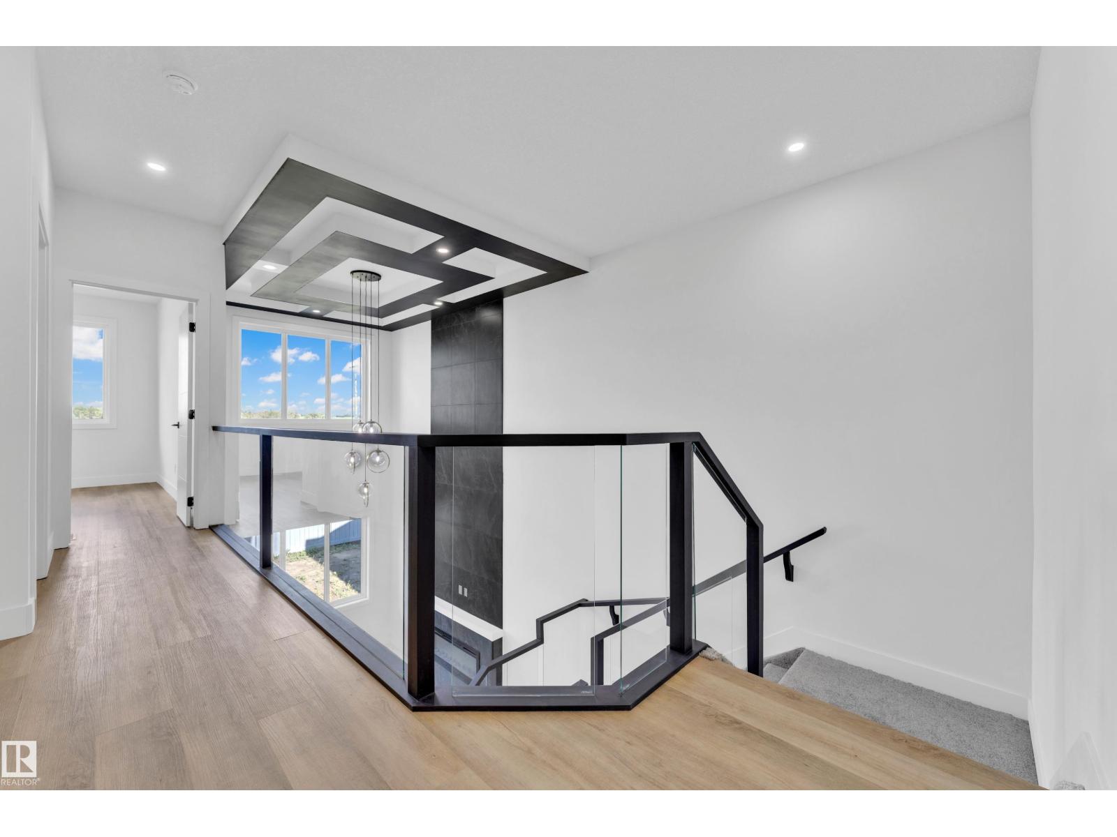 4409 35 STREET - 27