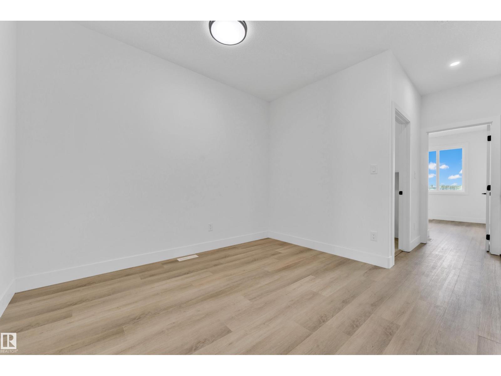 4409 35 STREET - 29