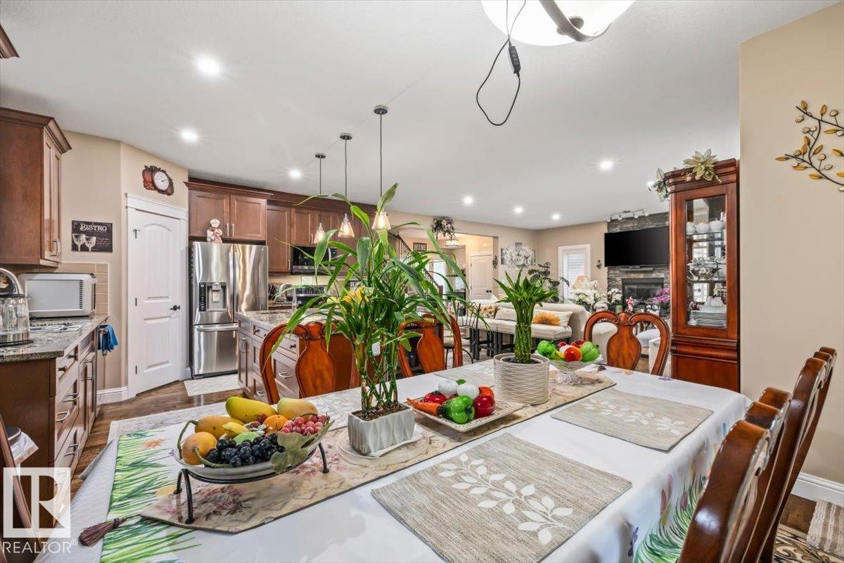 45 LACOMBE DR - 15