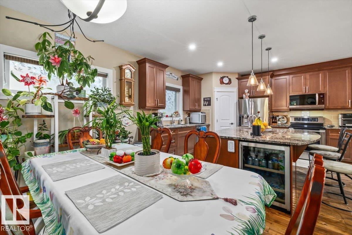 45 LACOMBE DR - 16