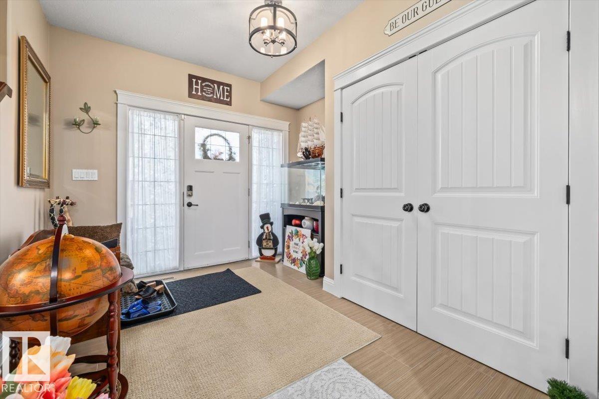 45 LACOMBE DR - 3