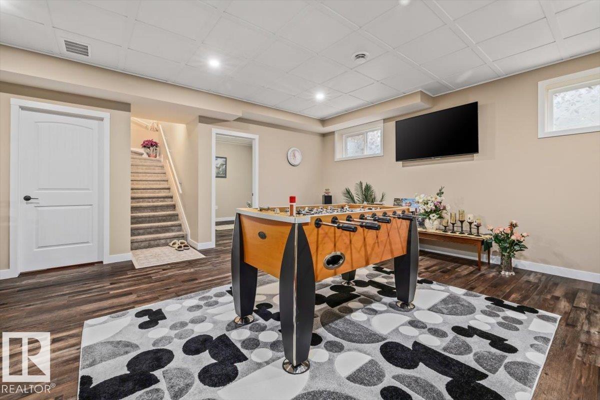 45 LACOMBE DR - 37