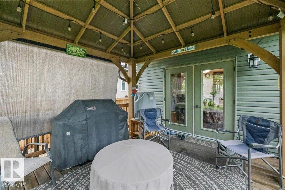 45 LACOMBE DR - 44