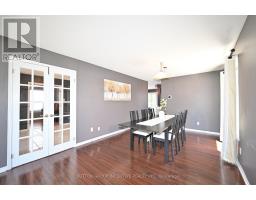 Living room - 98 Cardinal Street, Barrie, ON L4M6E3 Photo 12