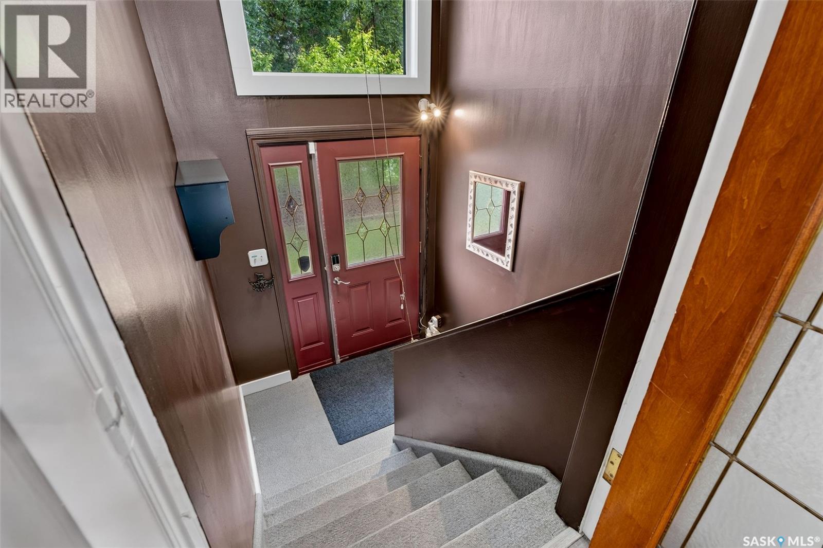 114 Hatton AVENUE E — photo 43