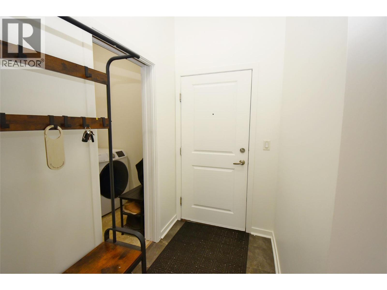 #102 4205 27 Street - 12