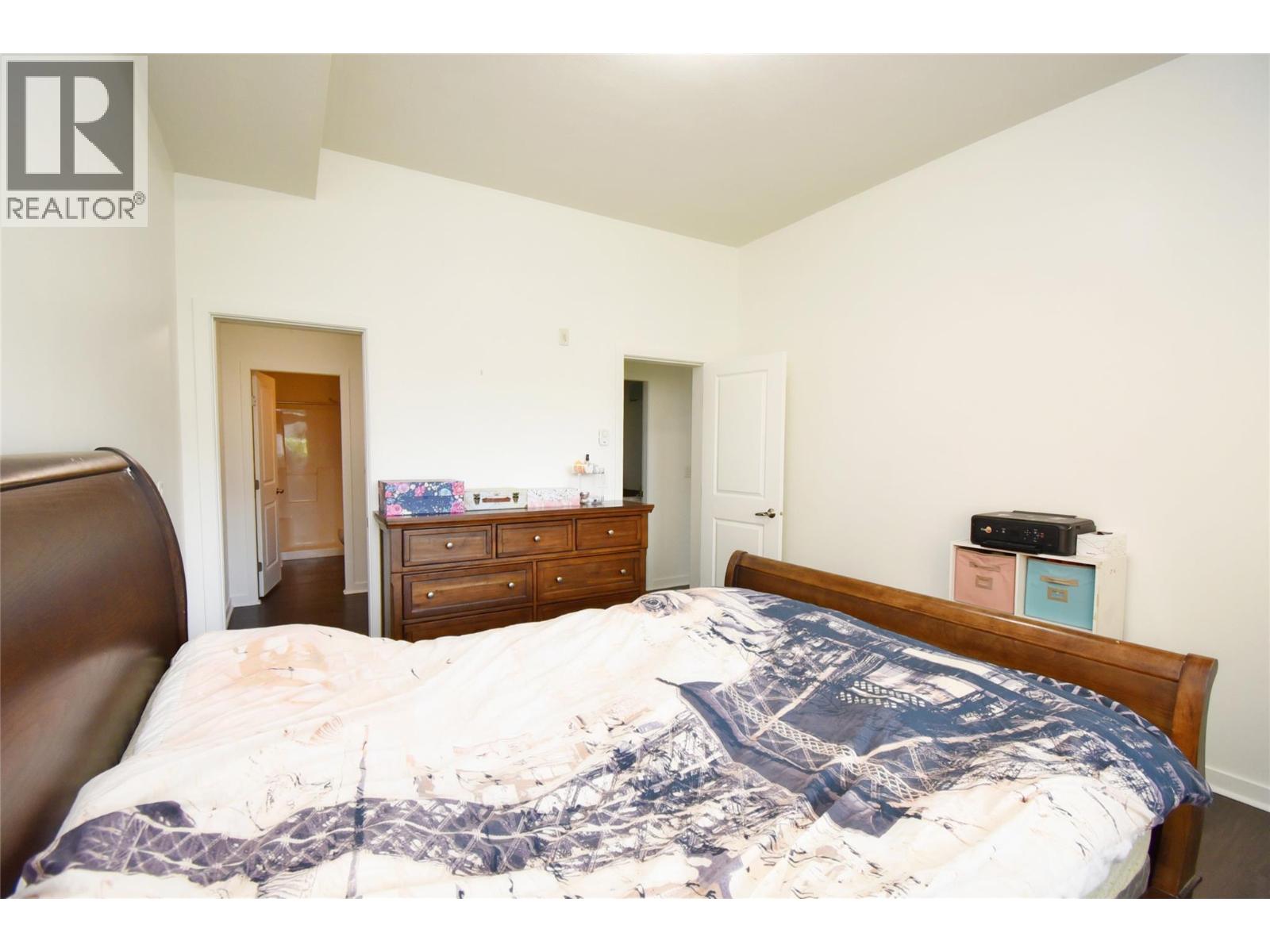#102 4205 27 Street - 36