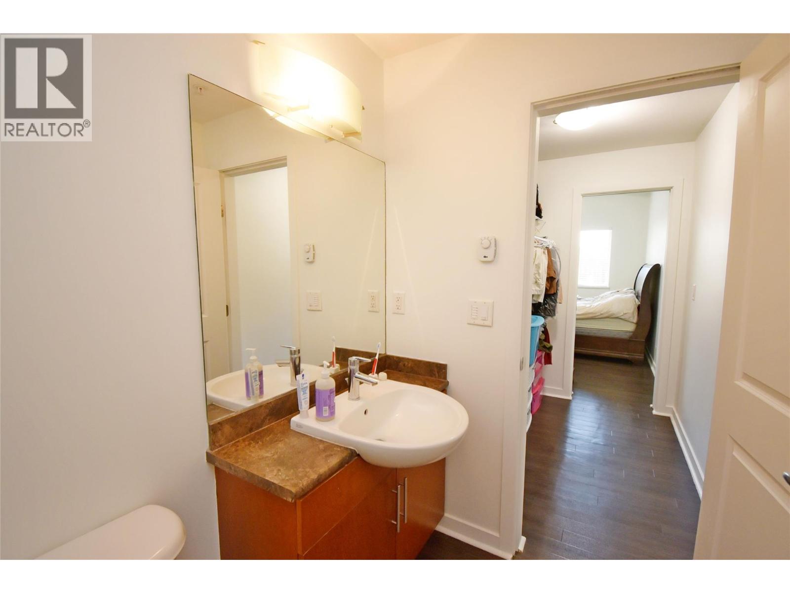 #102 4205 27 Street - 41