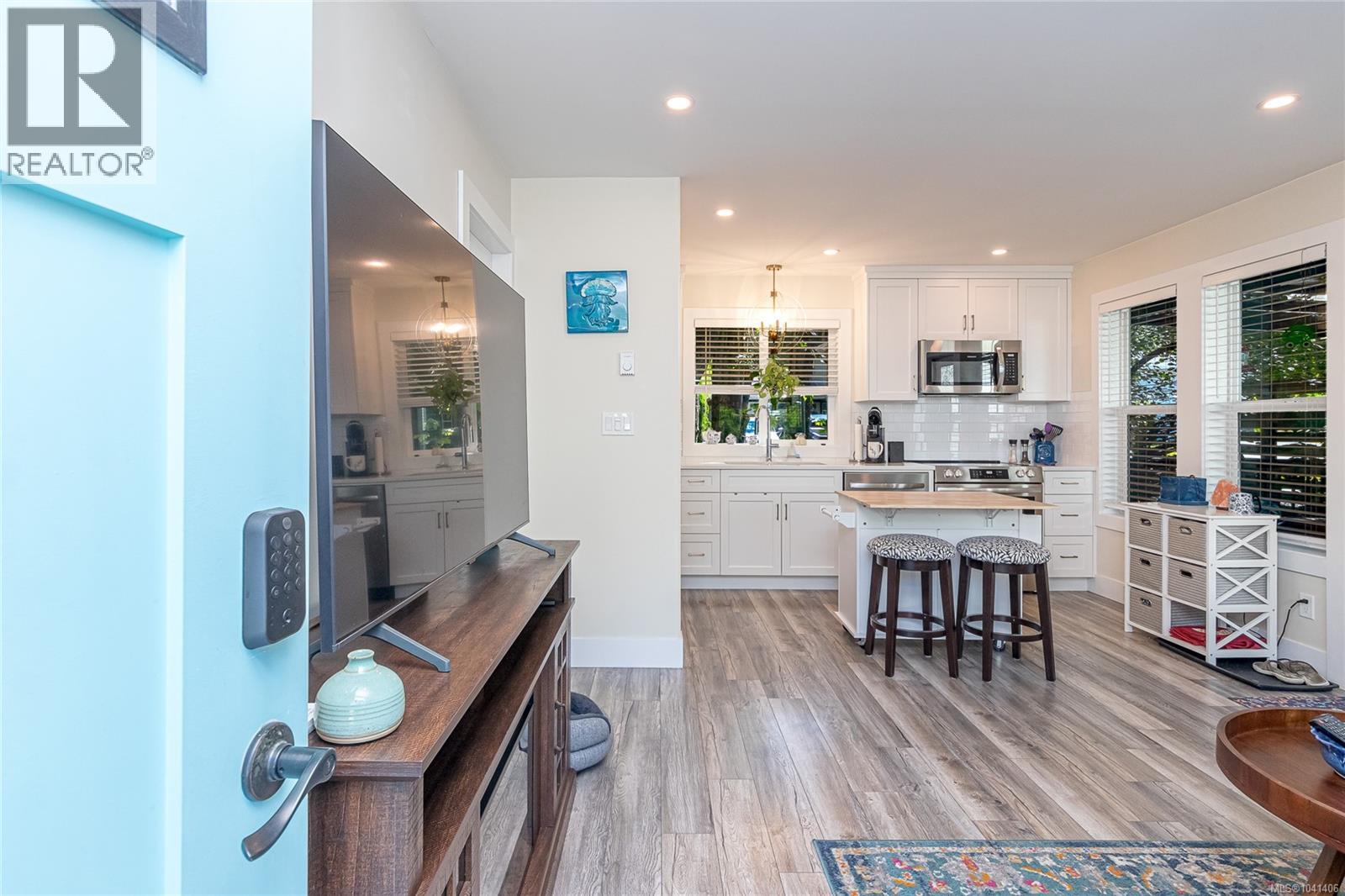 #11 77 Nelson Rd - 3