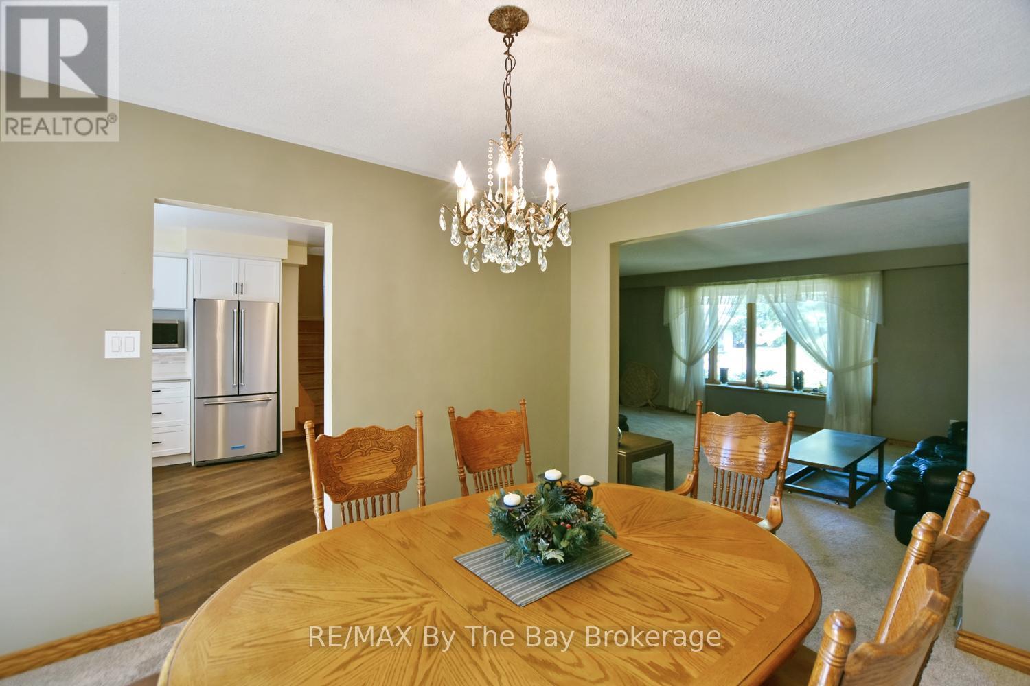 69 FREDERICK DRIVE - 19