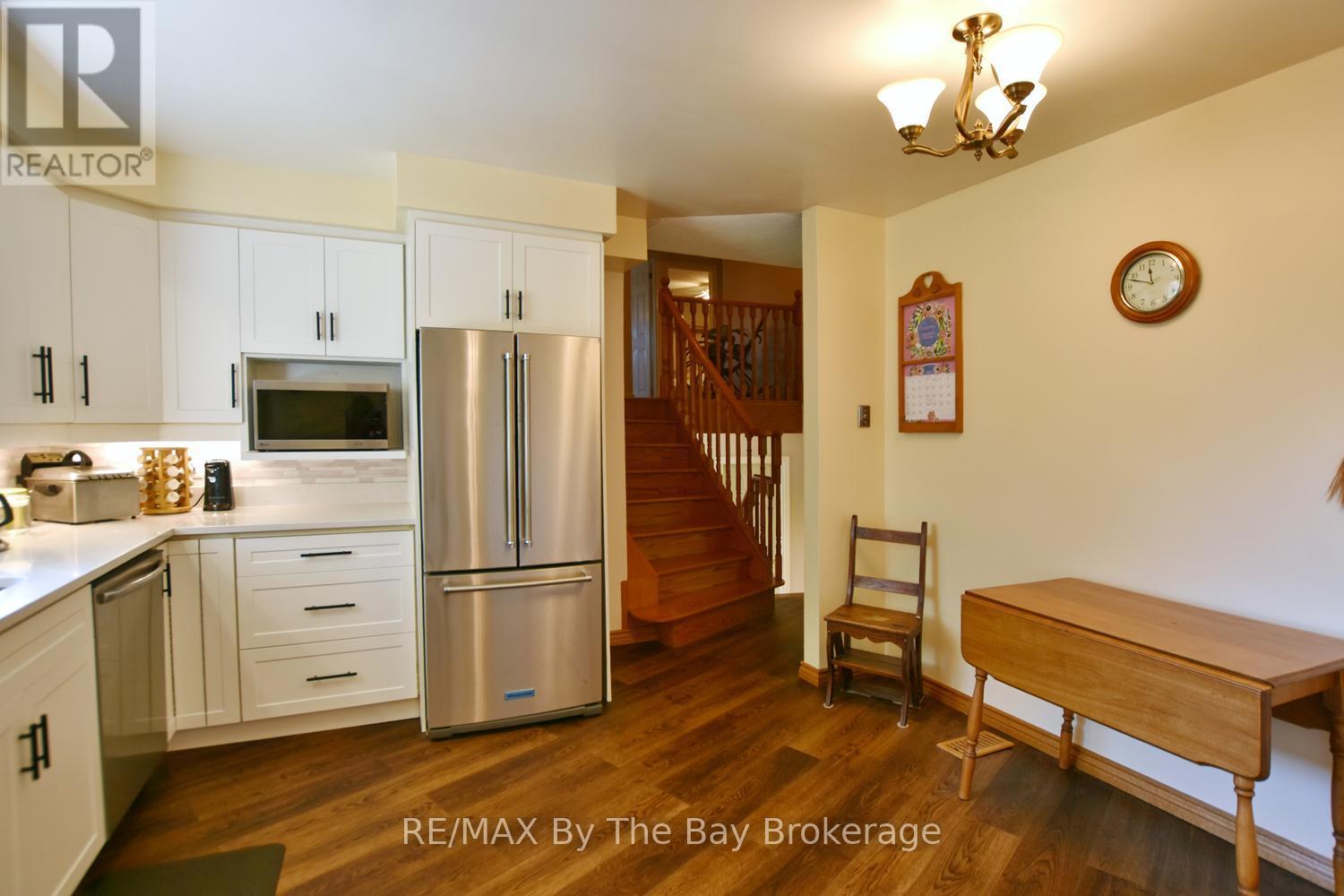 69 FREDERICK DRIVE - 15