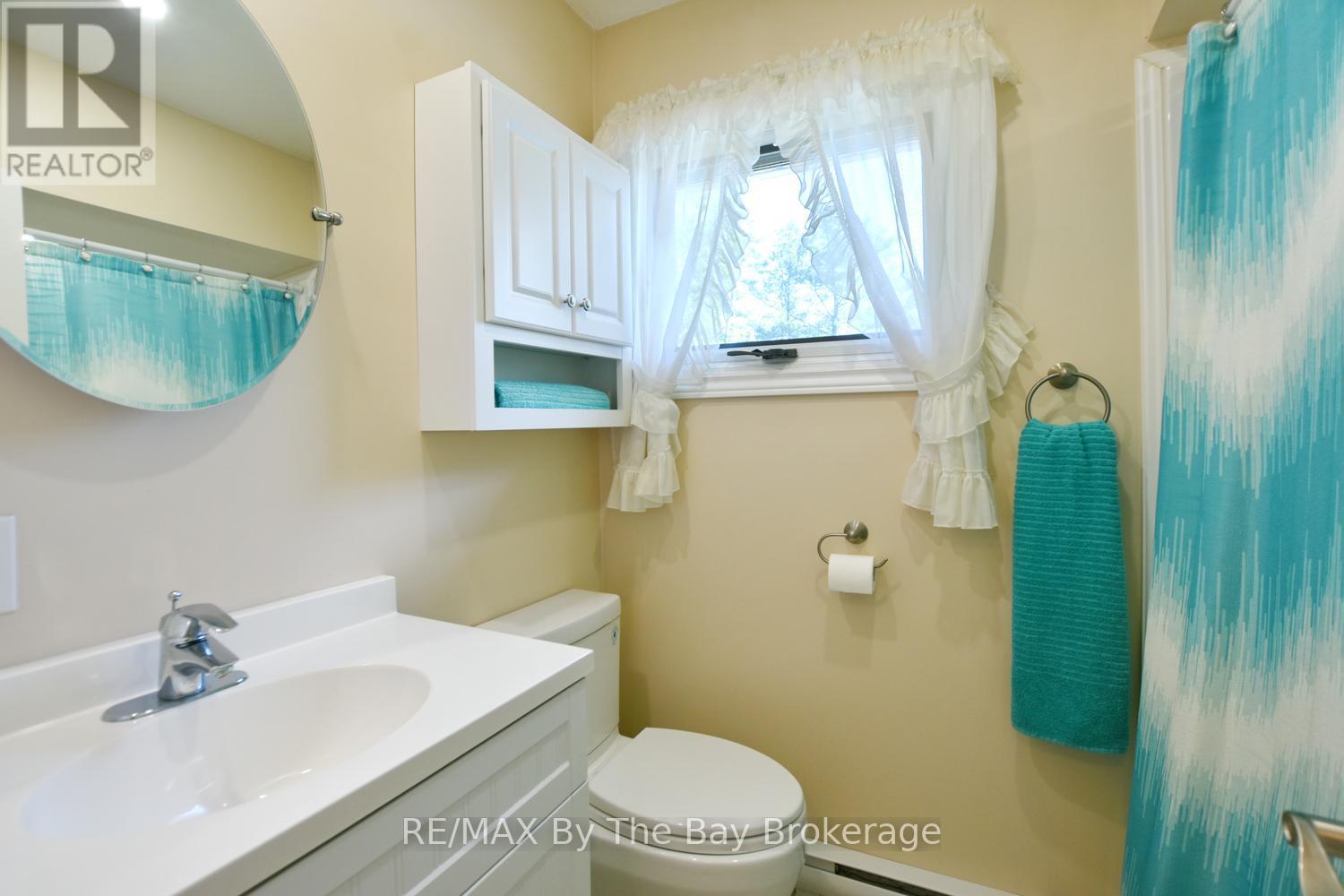 69 FREDERICK DRIVE - 26
