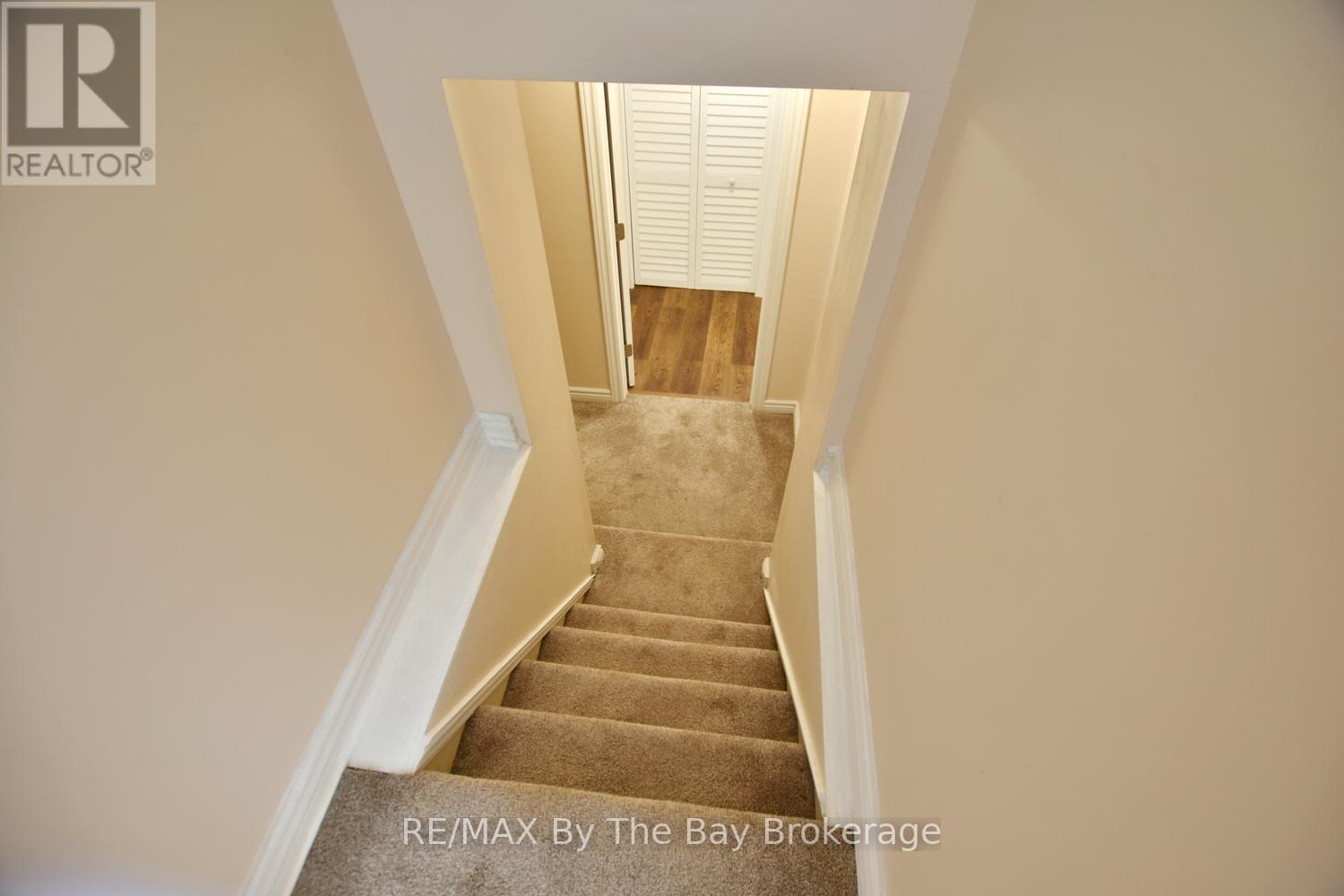 69 FREDERICK DRIVE - 31