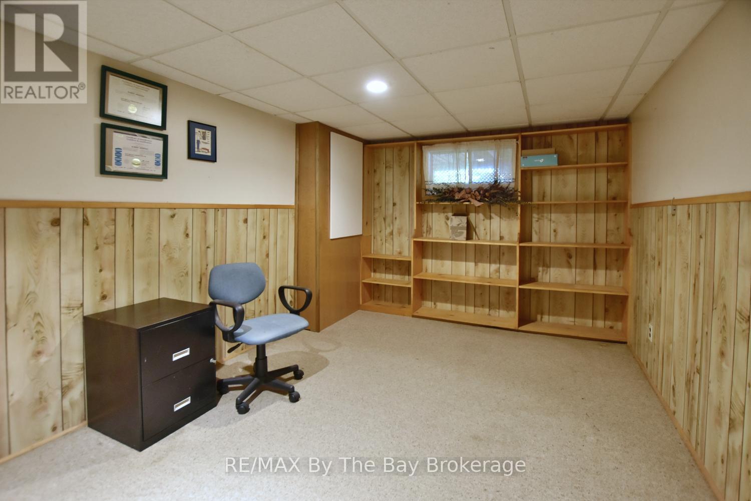 69 FREDERICK DRIVE - 36