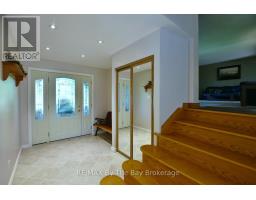 Bedroom - 69 Frederick Drive, Wasaga Beach, ON L9Z1P9 Photo 8
