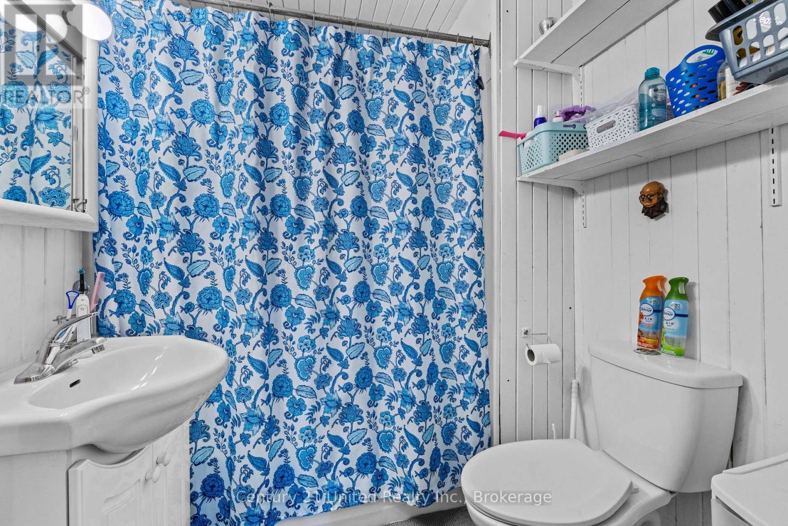 575 BETHUNE STREET - 18