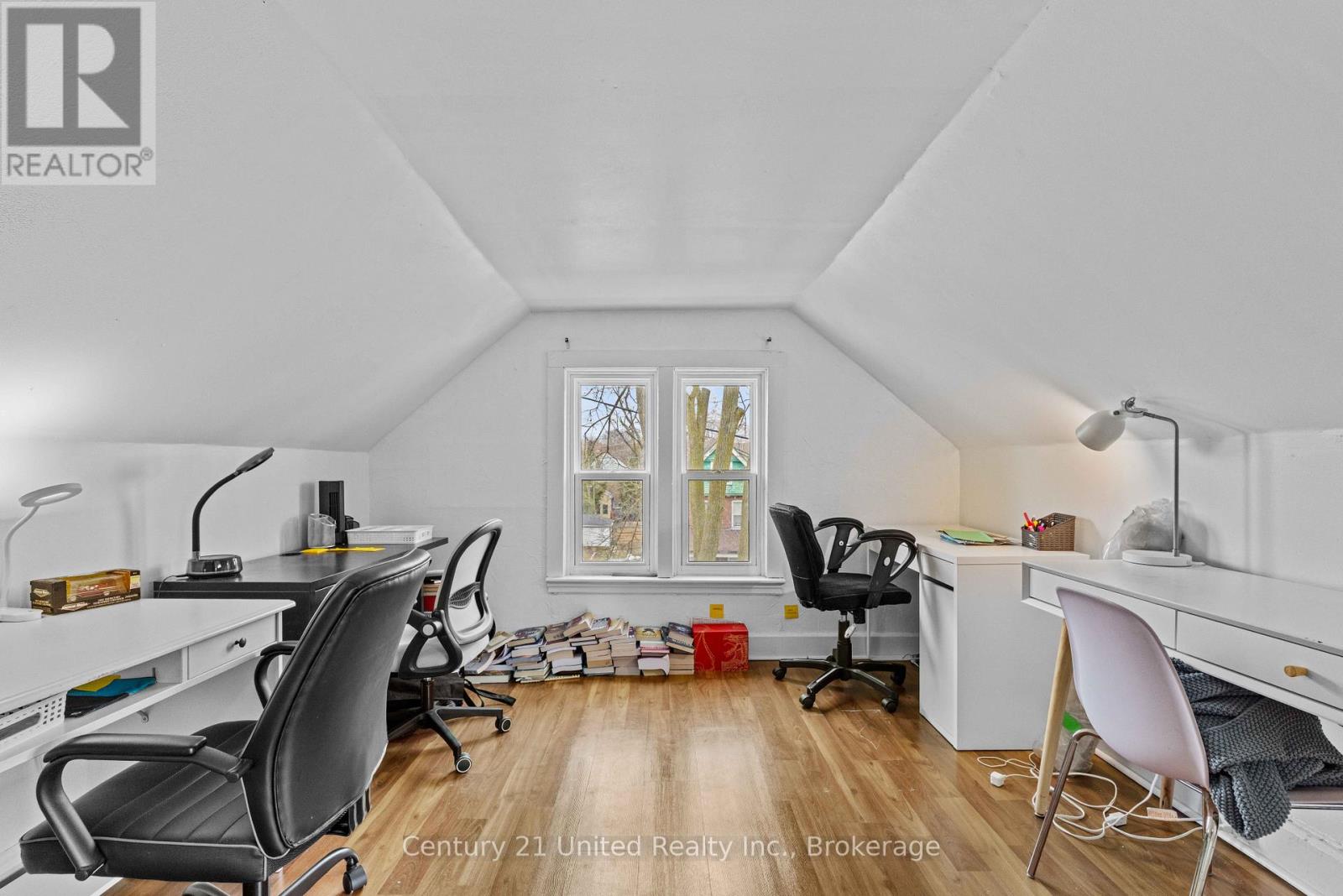 575 BETHUNE STREET - 25