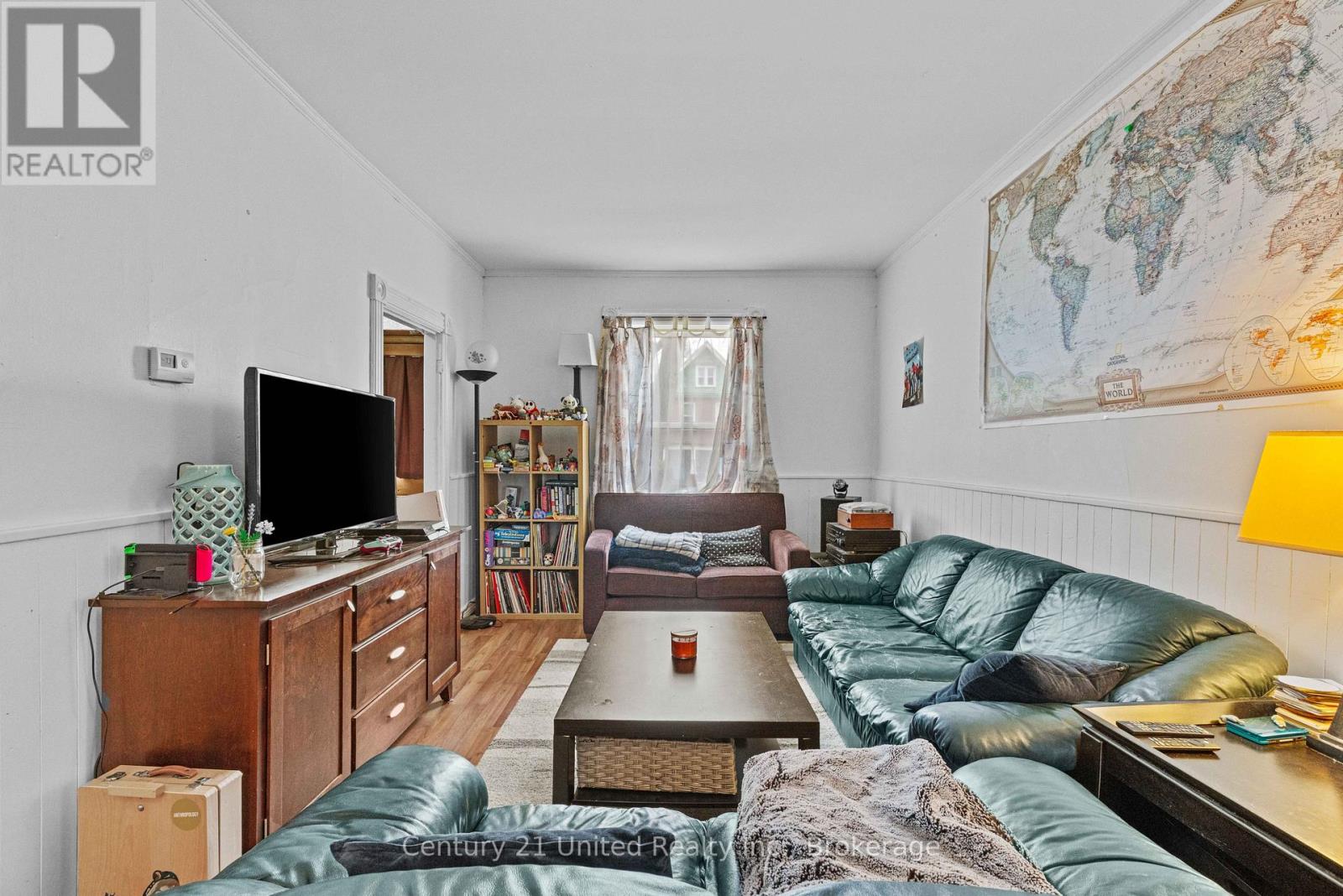 575 BETHUNE STREET - 9