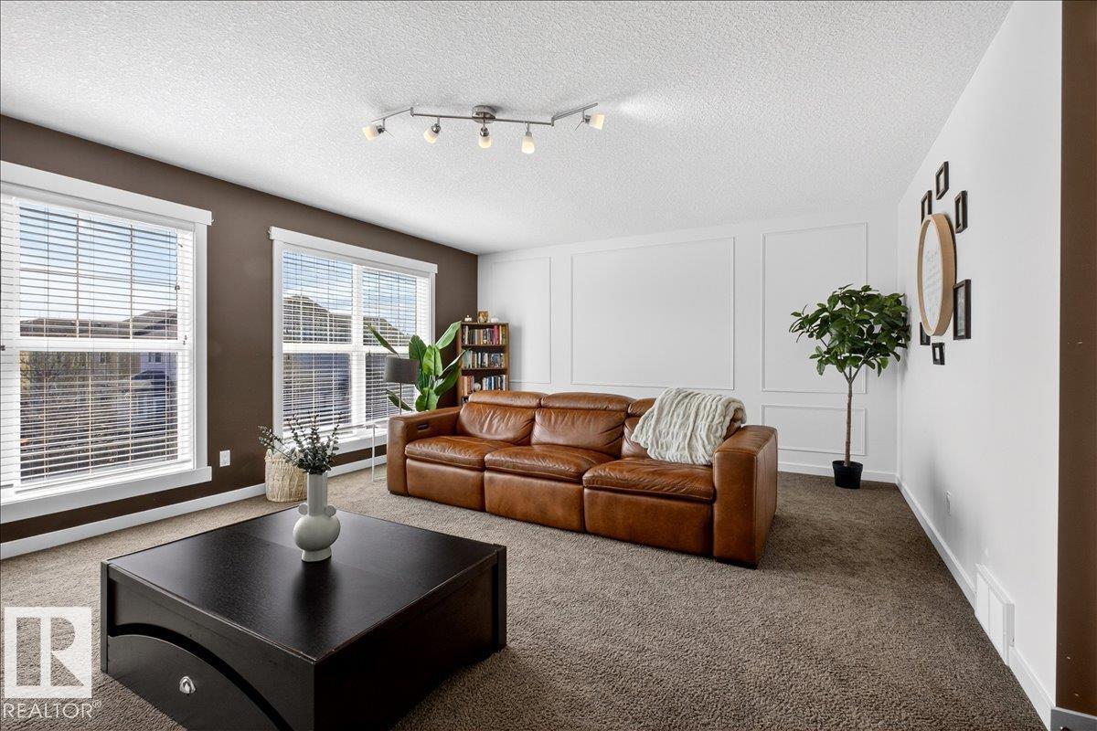 3936 CLAXTON LO SW - 25