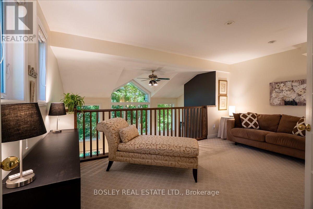 #11 18 DONCREST ROAD - 10