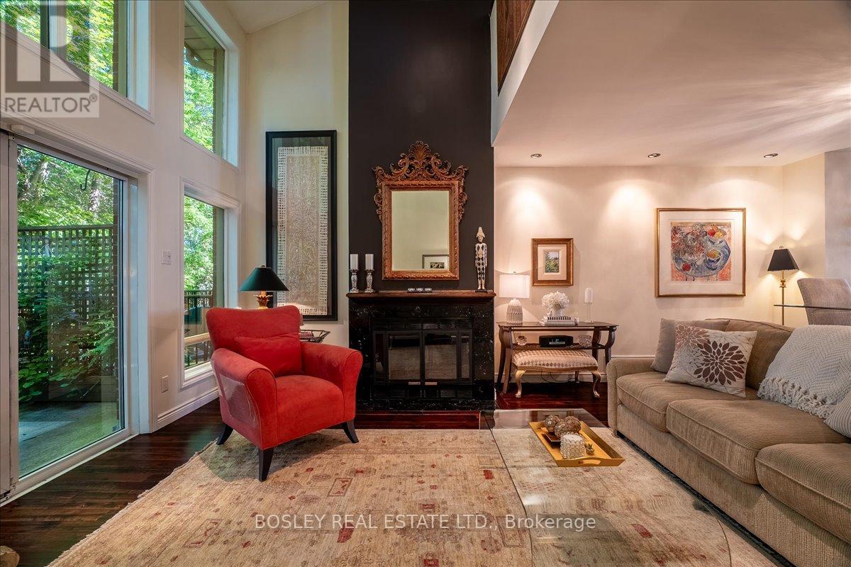 #11 18 DONCREST ROAD - 5