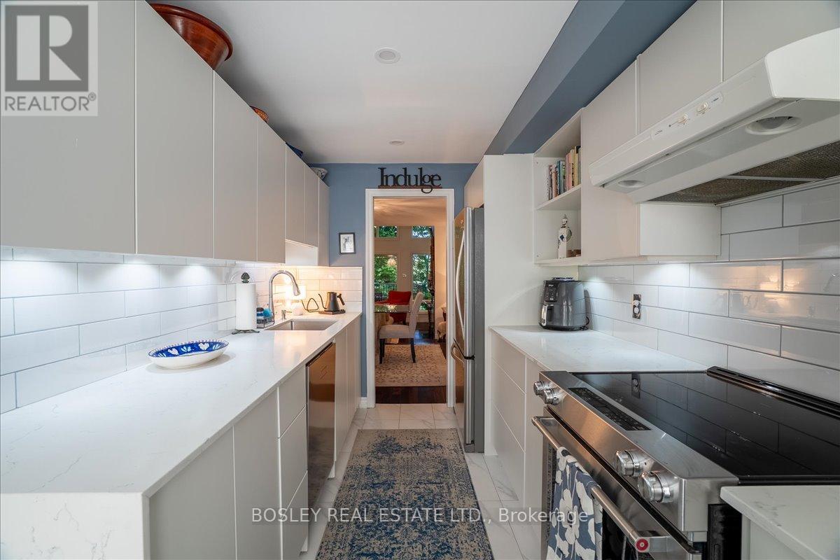 #11 18 DONCREST ROAD - 8