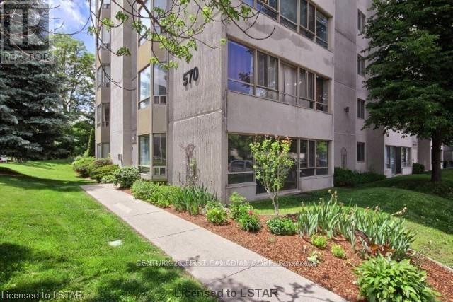 #103 570 PROUDFOOT LANE - 3