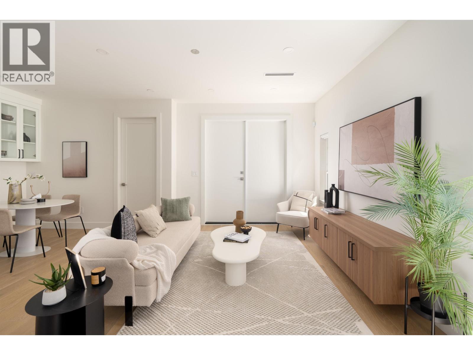 2 6176 ELGIN AVENUE, Burnaby