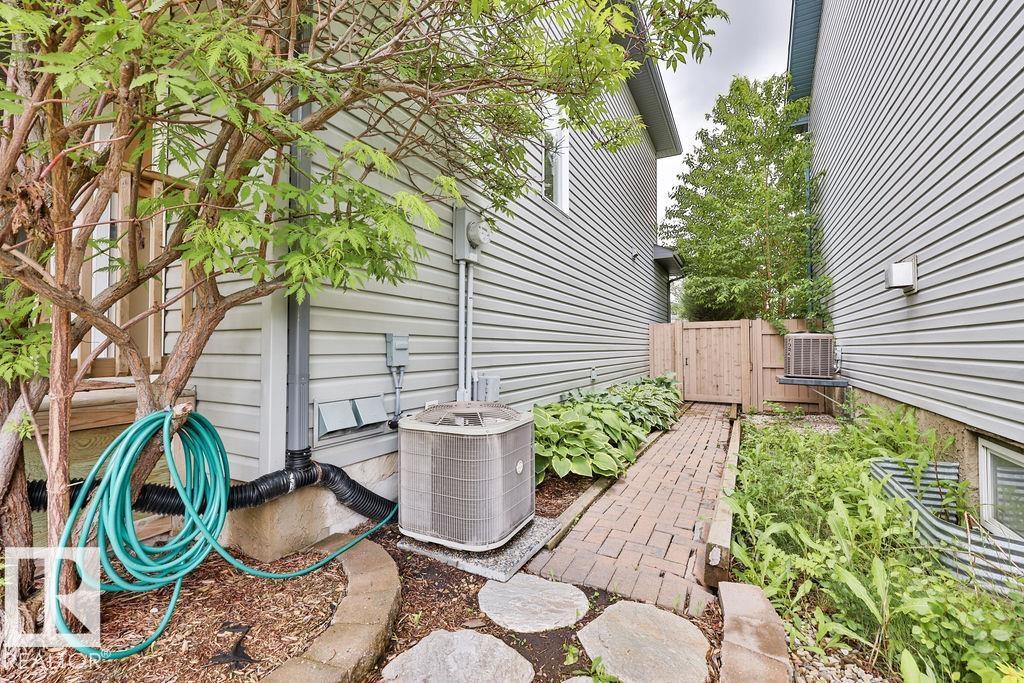 8760 STEIN LN NW — photo 24
