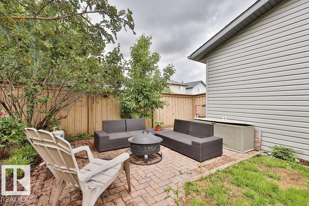 8760 STEIN LN NW — photo 23