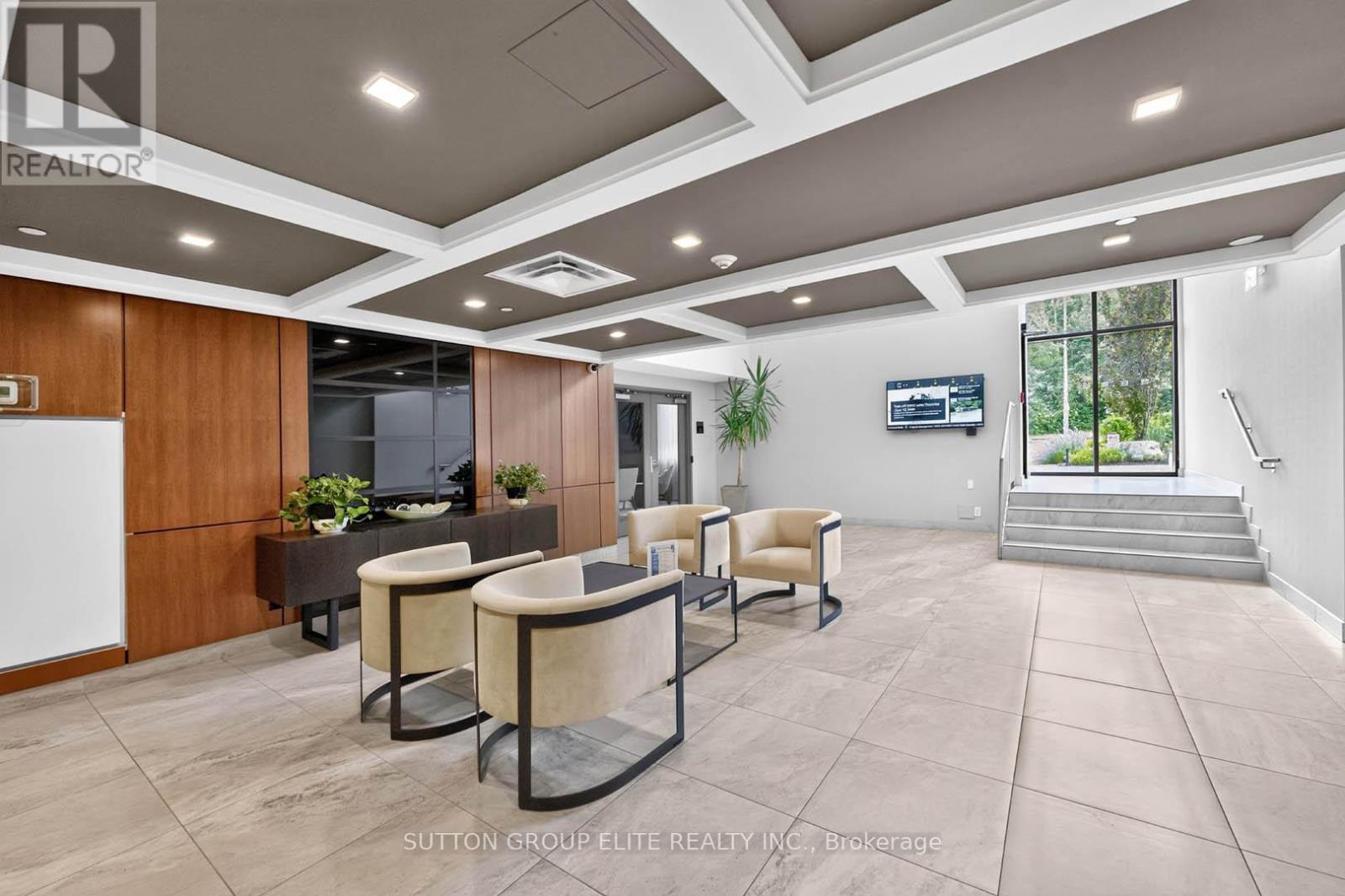 #344 1575 LAKESHORE ROAD W - Image 38