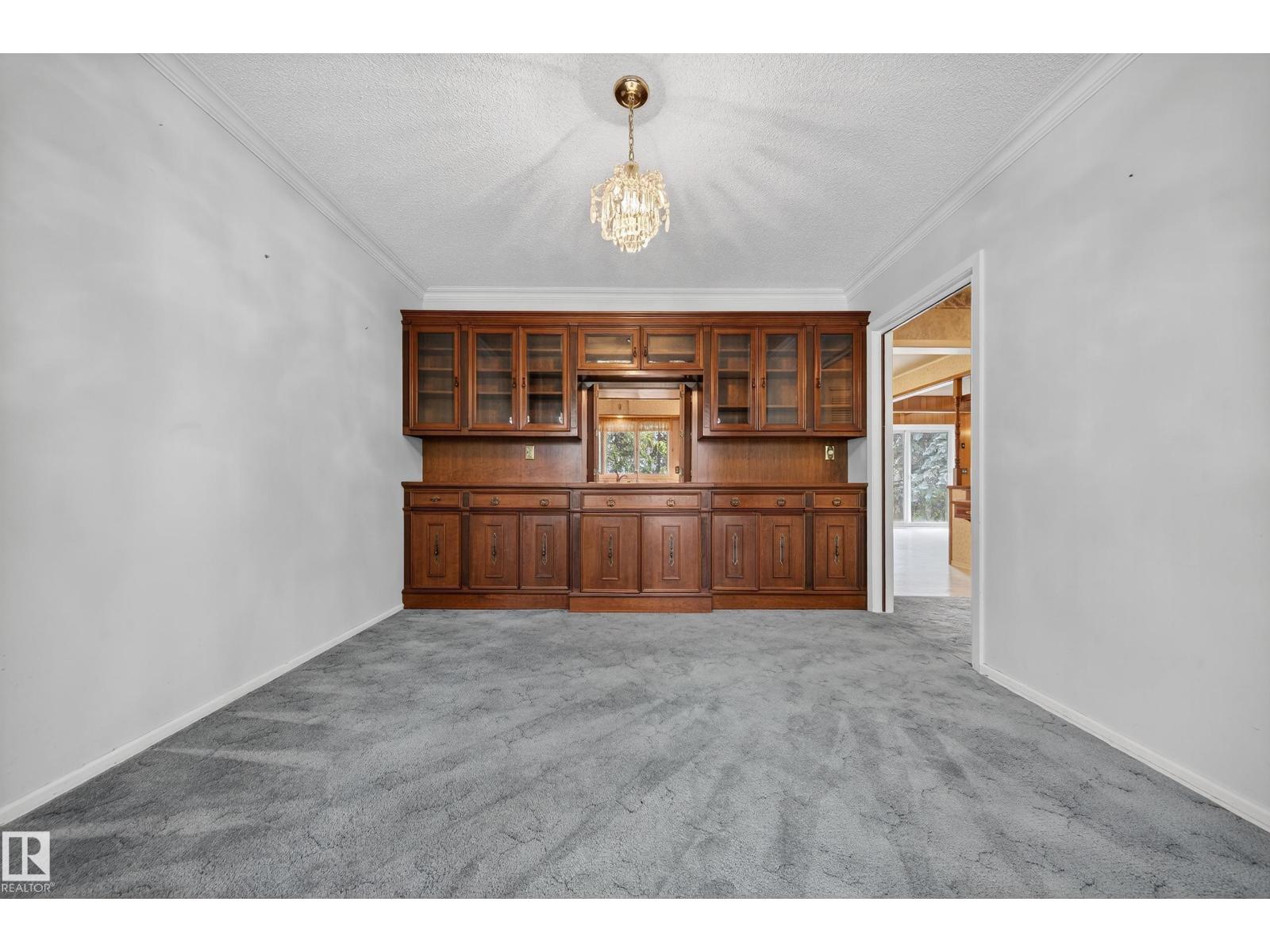 707 65 AV NW - 21