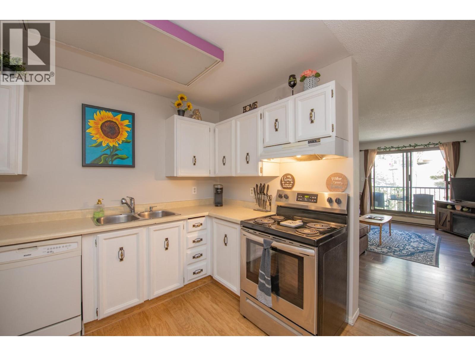 #420 3901 32 Avenue - 13