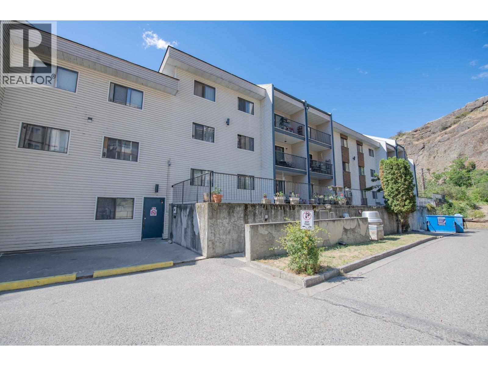 #420 3901 32 Avenue - 27