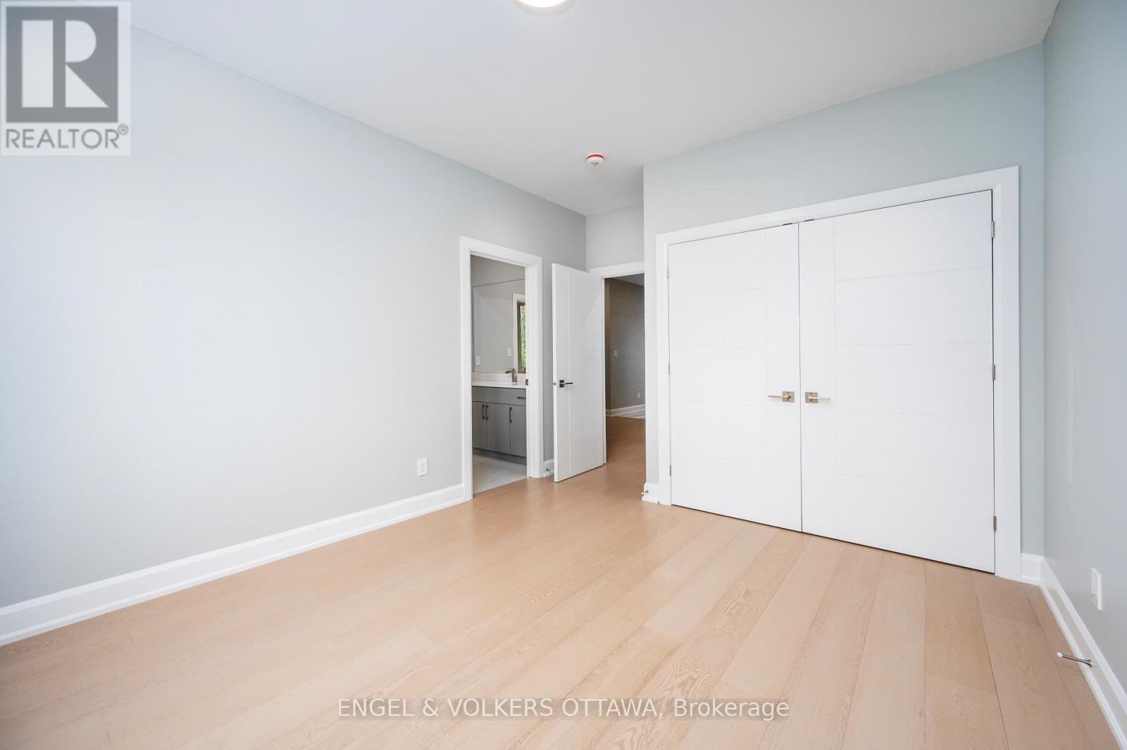 424 GINGER CRESCENT - 25