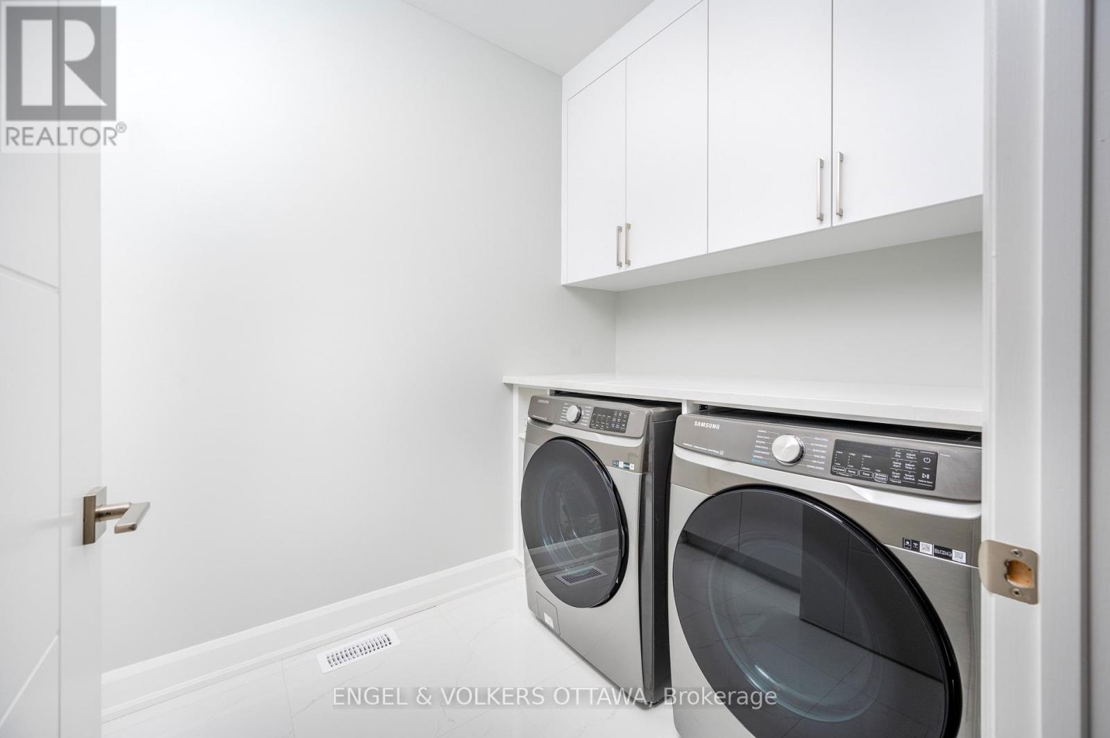 424 GINGER CRESCENT - 26