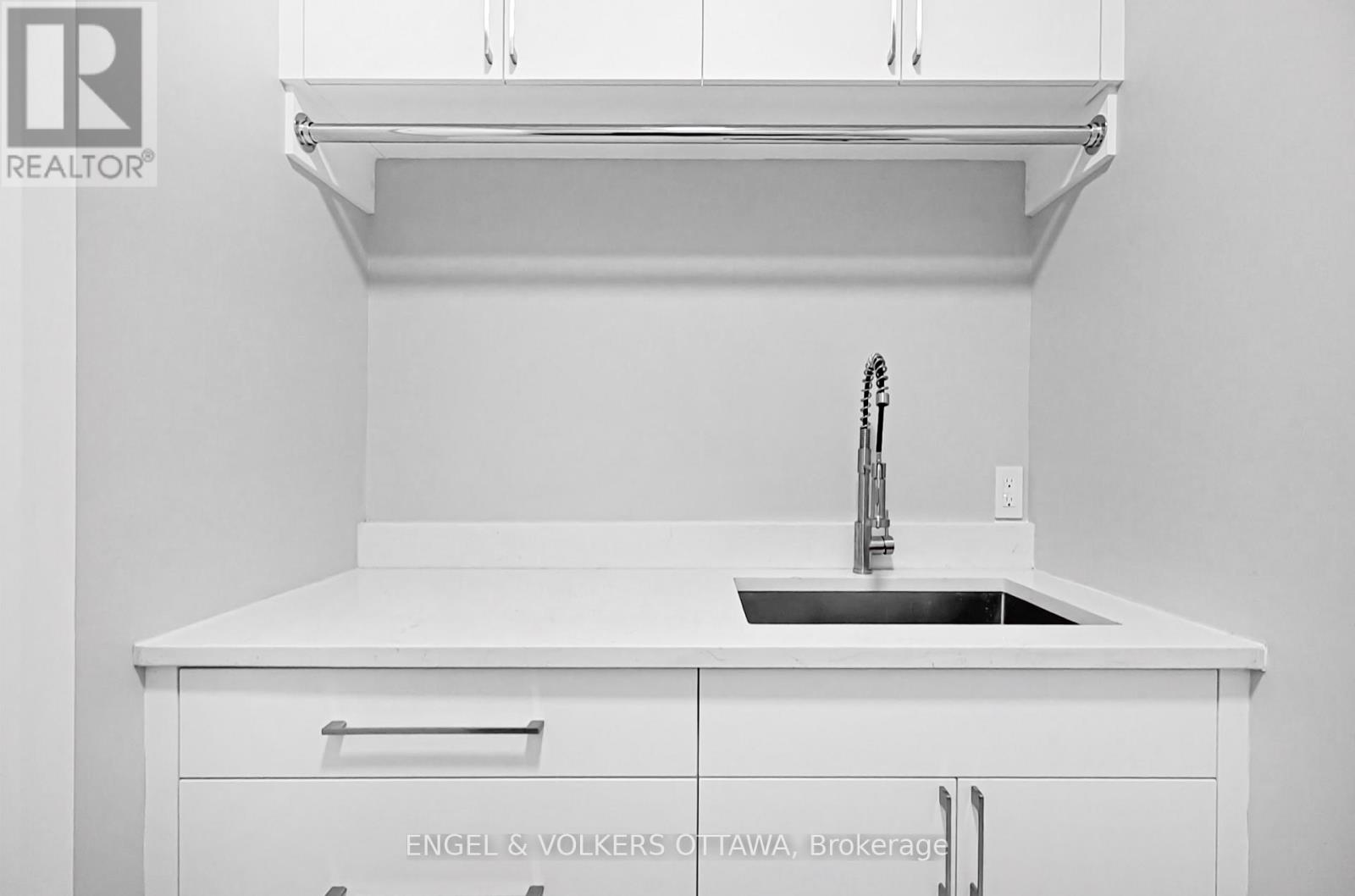 424 GINGER CRESCENT - 27