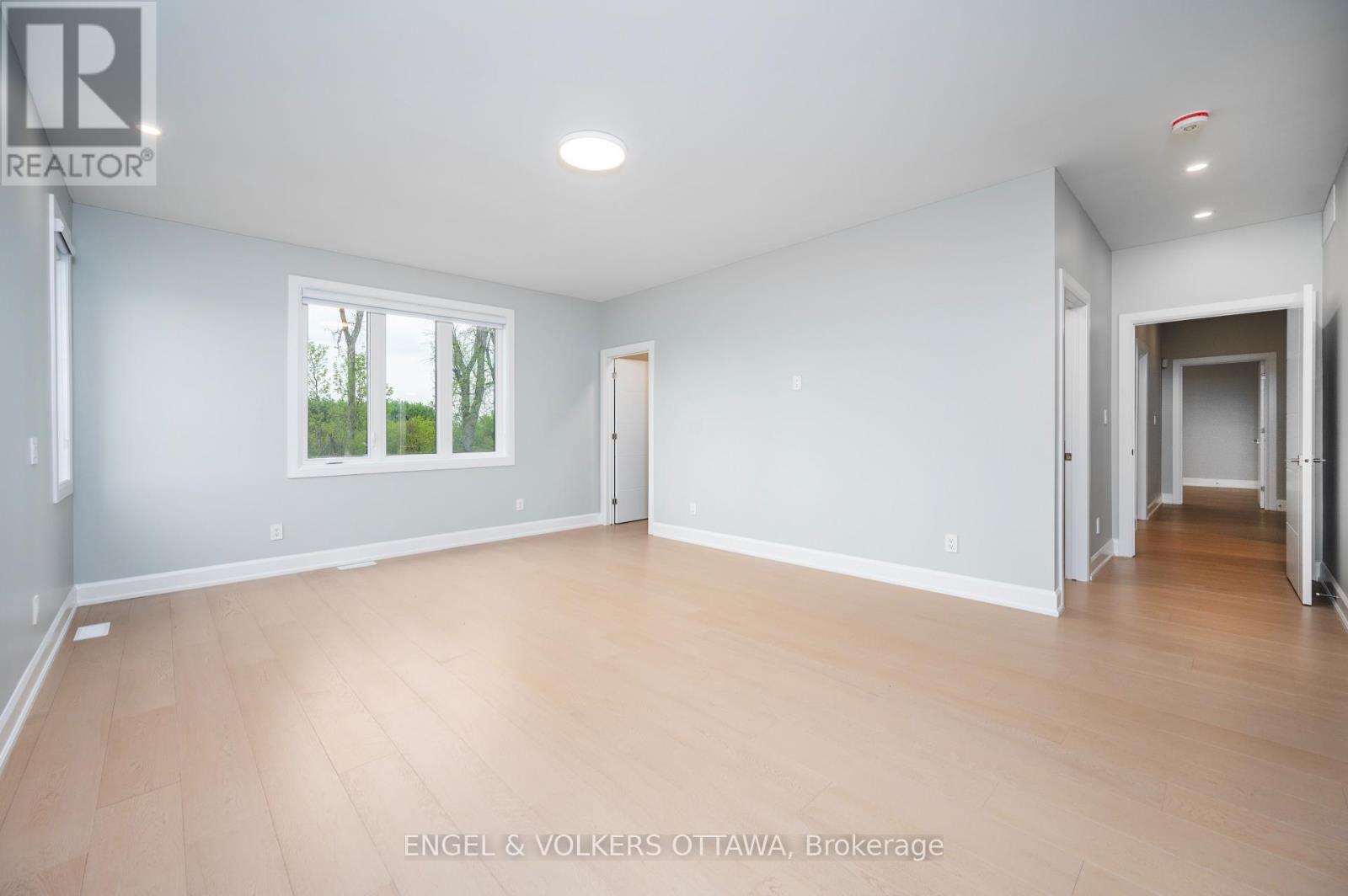 424 GINGER CRESCENT - 28