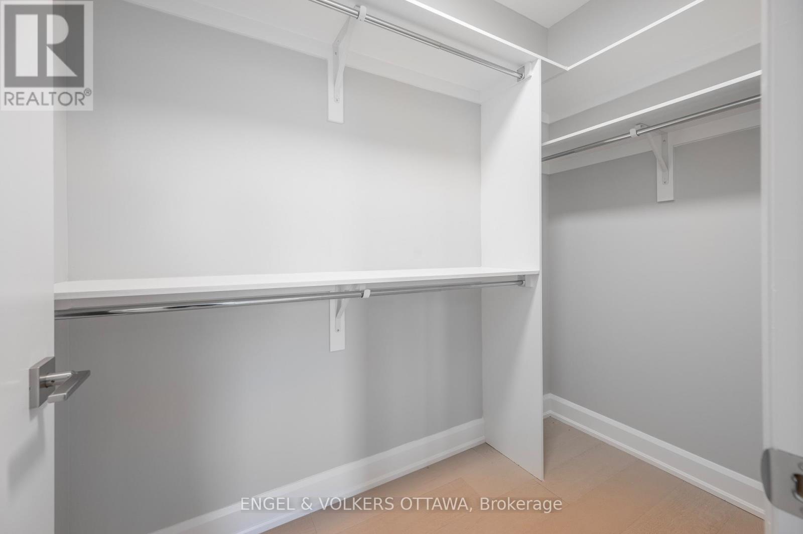424 GINGER CRESCENT - 29