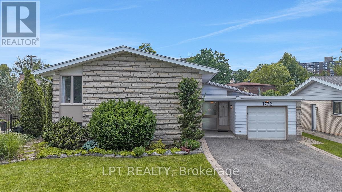 1772 DUNKIRK CRESCENT - 1