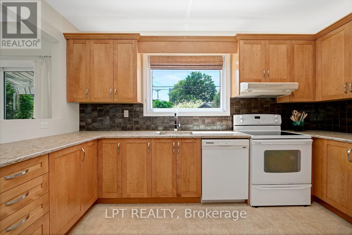 1772 DUNKIRK CRESCENT - 15