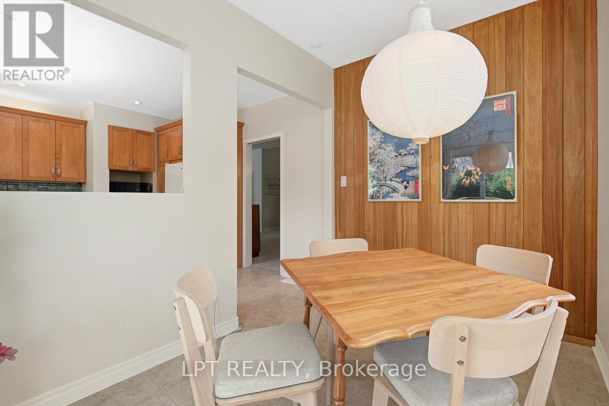 1772 DUNKIRK CRESCENT - 19