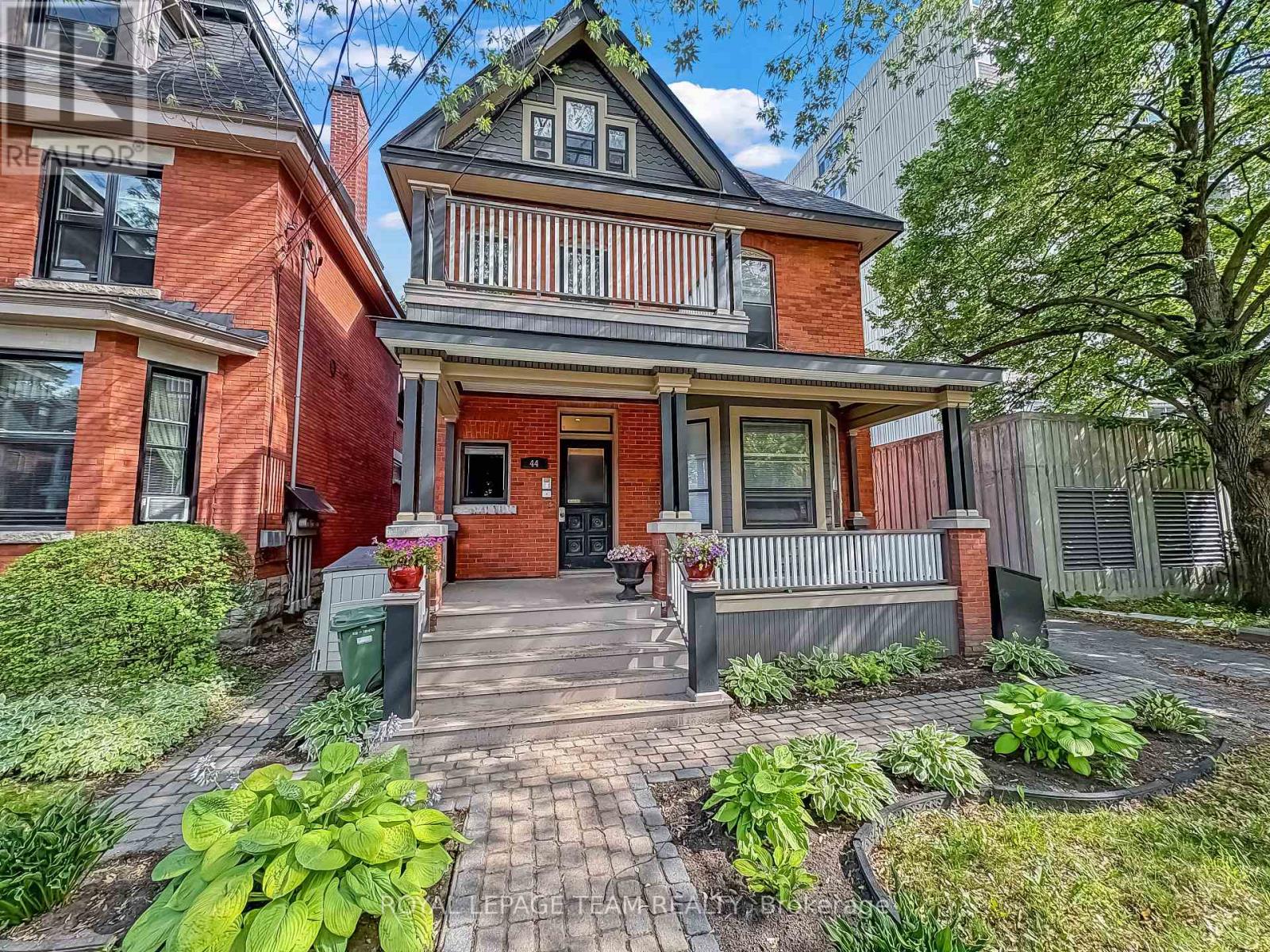 44 MCLEOD STREET - 2
