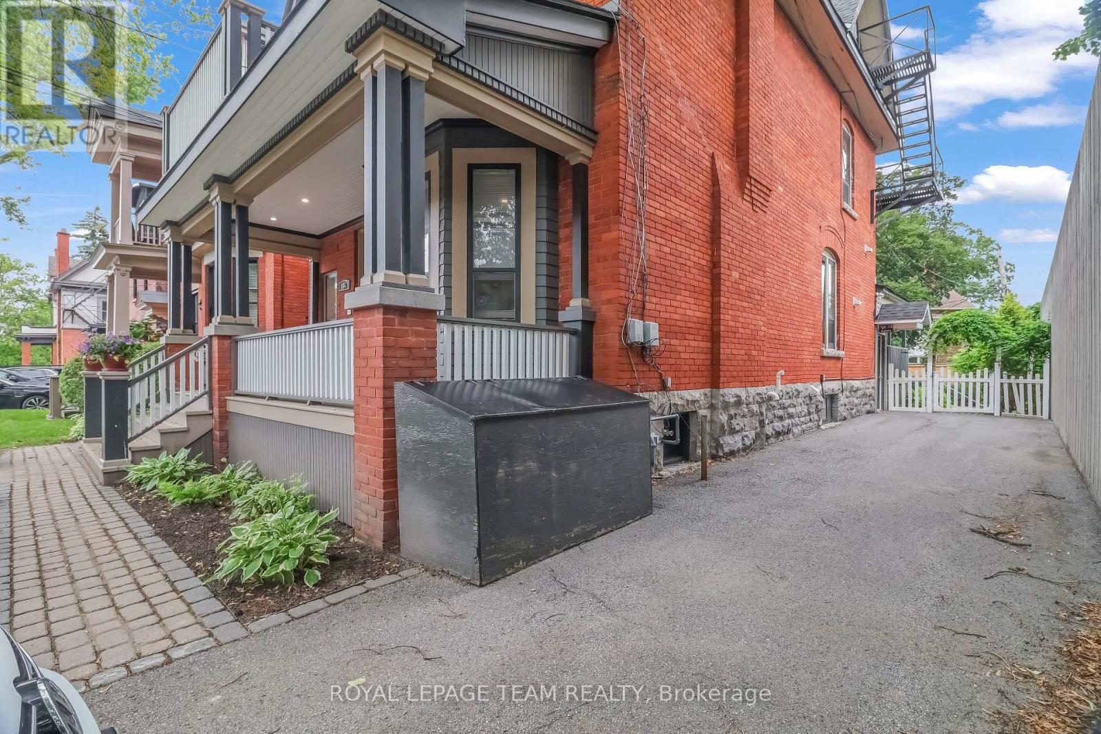 44 MCLEOD STREET - 20