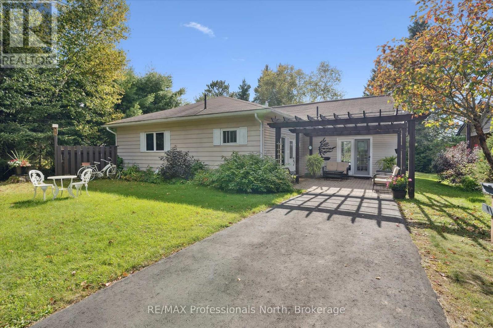 166 LAKEVIEW AVENUE - 10