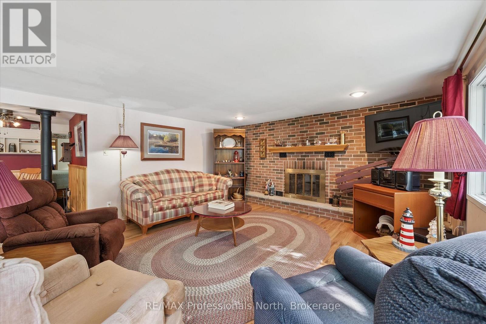 166 LAKEVIEW AVENUE - 13